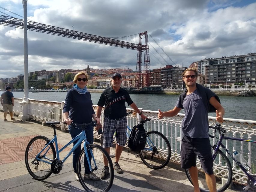 Bike with Pintxos & Drinks in Getxo. Bilbao´s scenic seaside - The Ride Toward the Biscay Cliffs