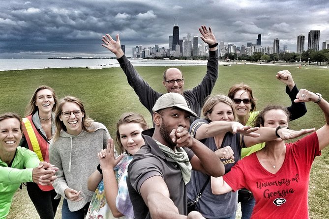 Bikes, Bites & Views: Chicago's Signature Dishes Bike Tour-Adults - Evening route: the skyline after dark