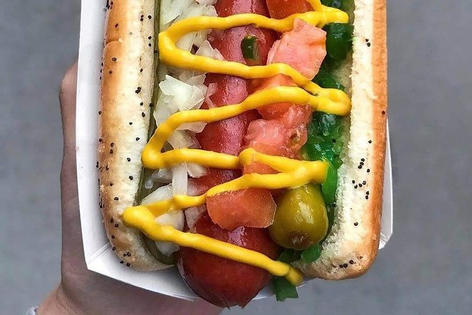 Bikes, Bites & Views: Chicago's Signature Dishes Bike Tour-Adults - Who should book this ride?
