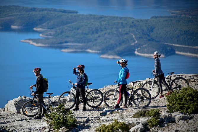 Biking Vidova - Skrip & museum of olive oil - Splitska - Postira - Key points before you book