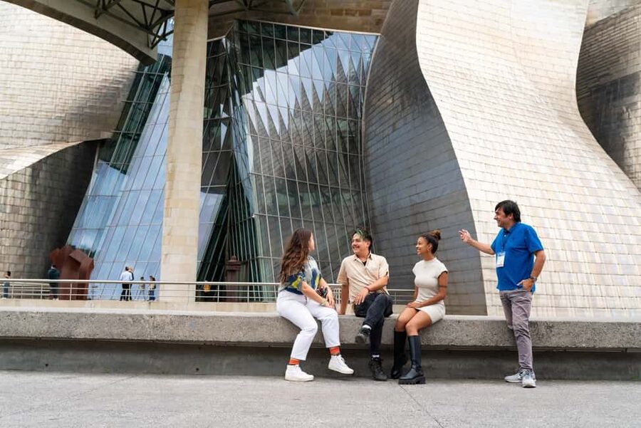Bilbao: E-Bike Tour - Starting at Theater Arriaga in central Bilbao
