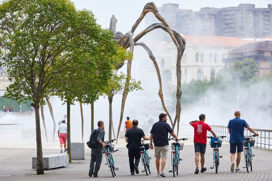 Bilbao: Guided Highlights Small Group or Private E-Bike Tour - Key points at a glance