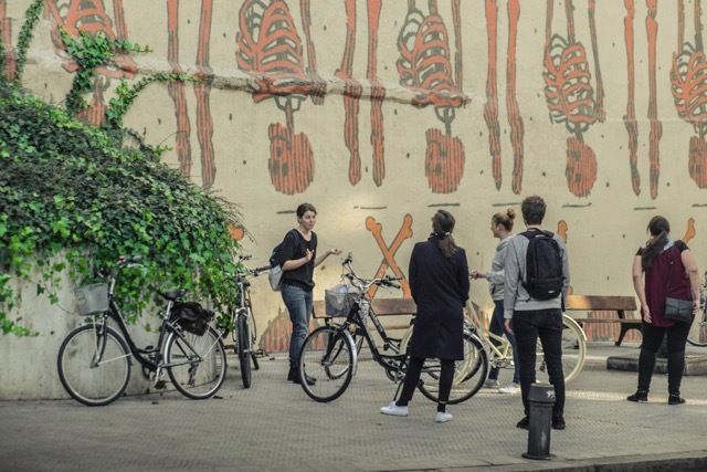 Bilbao: Street Art Small Group E-Bike Tour - What the three-hour pace feels like