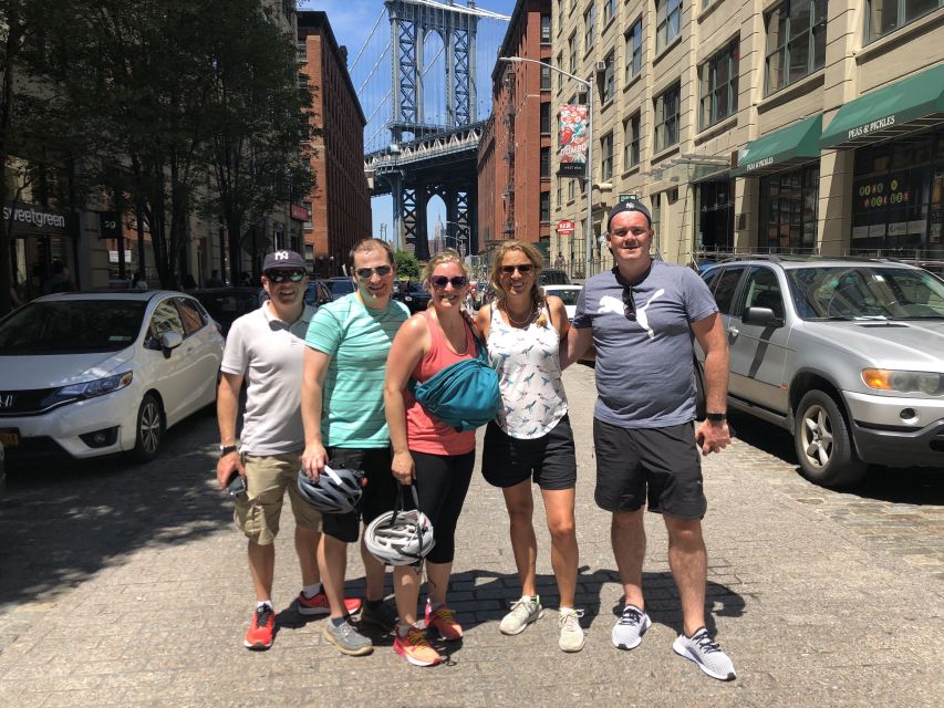 Brooklyn: 2-Hour Manhattan & Brooklyn Bridges Bike Tour - Starting in Dumbo beside the East River