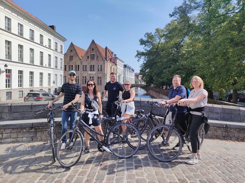 Bruges by bike with family and friends! - Minnewater, the Beguinage, and the brewery