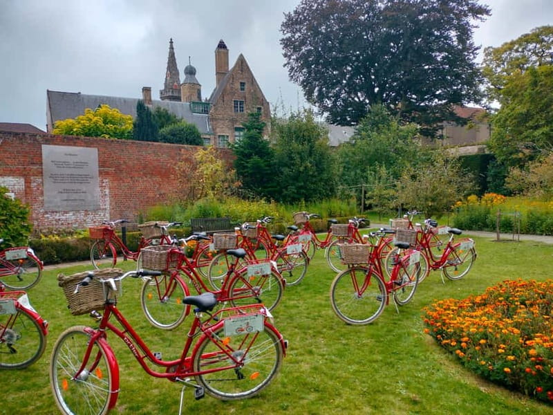 Bruges: Guided Retro Bike Tour of Highlights and Hidden Gems - Canals, bridges, and the Church of Our Lady