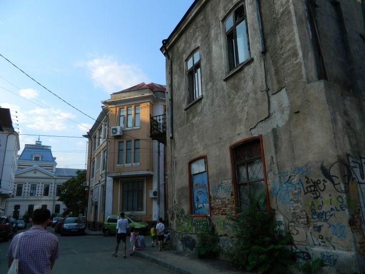 Bucharest: Half Day Bike Tour - Who will get the most from this tour?