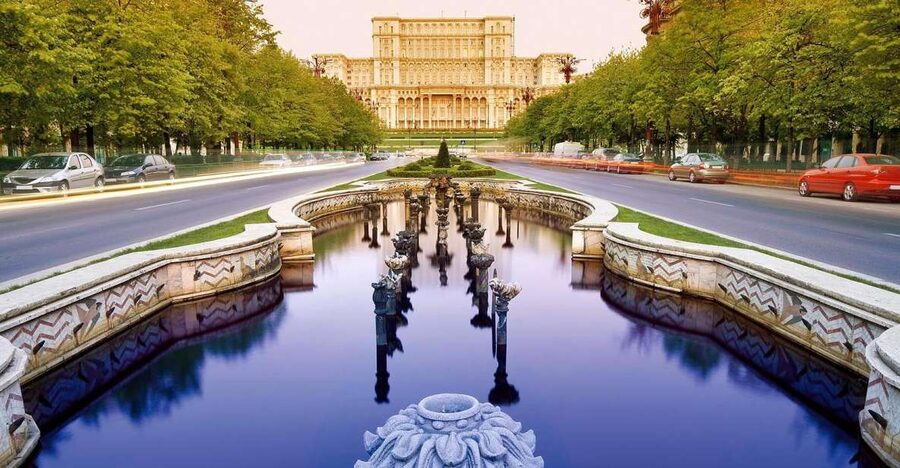 Bucharest: Half Day Bike Tour - Booking, meeting point, and cancellation