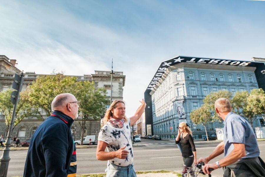 Budapest: Guided City Discovery Bike Tour - Five useful things to know before you book