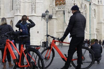 Guided Downtown Electric Bike Tour