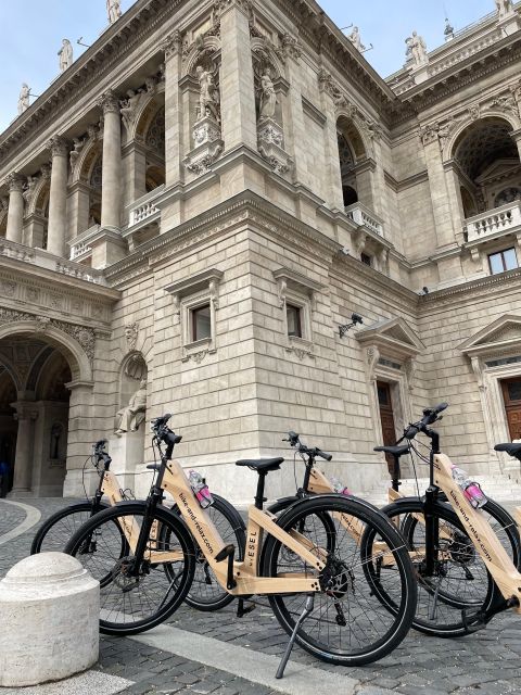 Budapest: Guided Downtown Electric Bike Tour - The Central Market Hall, National Museum, and synagogue