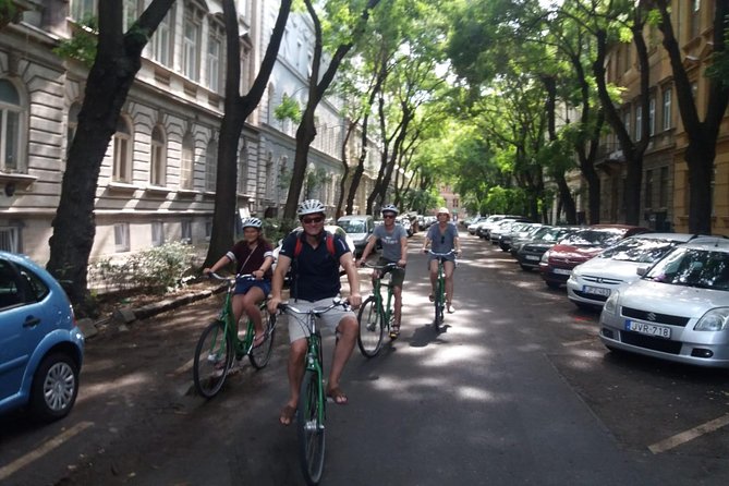 Budapest Highlights Bike Tour - Why a bike is a smart way to meet Budapest