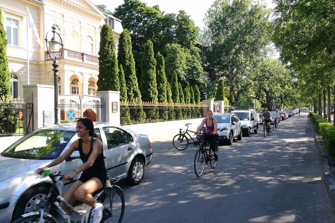 Budapest Highlights Bike Tour with a local guide - Heroes’ Square and Budapest’s national story