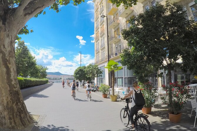 Budapest private Bike & e-Bike Tour with a drink - Margaret Island provides the tour’s breathing space