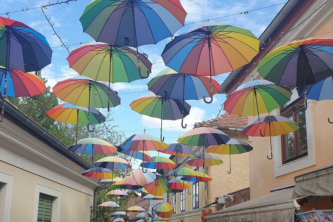 Budapest to Szentendre bike & boat tour - From Parliament to the Danube path