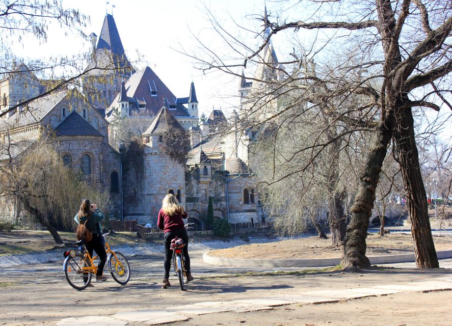 Budapest ❤️Winter Bike Tour with Coffee Stop❤️ - How much cycling is involved?