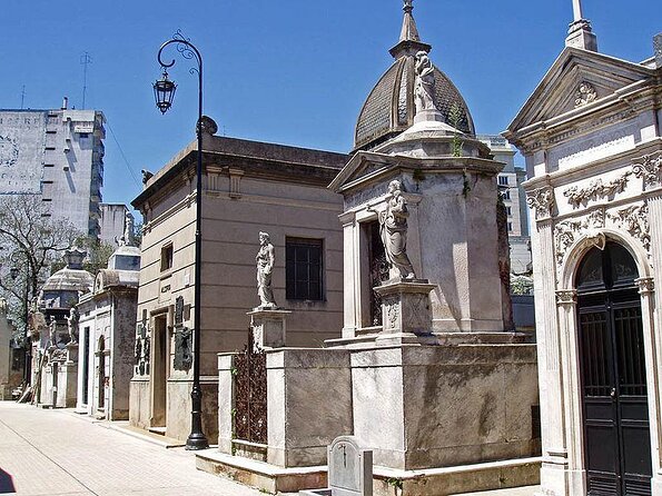 Buenos Aires Bike Tour: North Districts, Recoleta and Palermo - Key points to know before you book