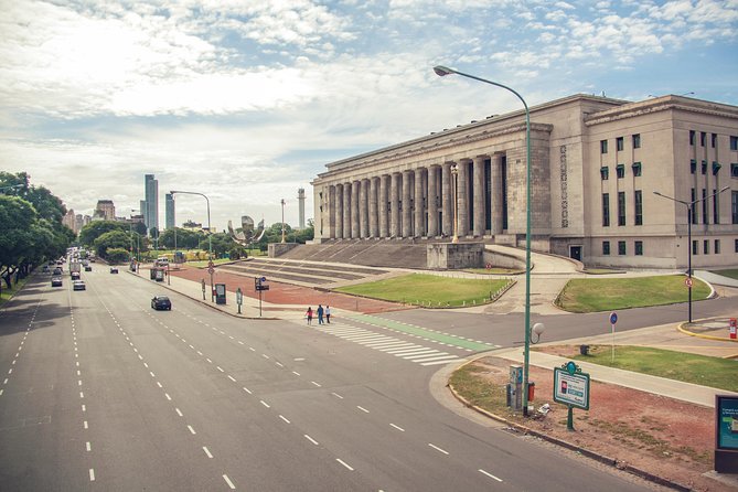 Buenos Aires Bike Tour: North Districts, Recoleta and Palermo - Recoleta Cemetery and the story of Eva Perón