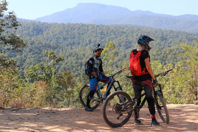 Buffalo Soldier Trail Mountain Biking Tour from Chiang Mai with Lunch - Riding a YT Jeffsy through the forest