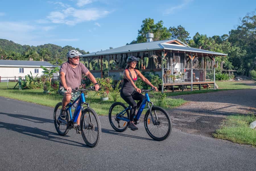 Byron Bay: Northern Rivers Rail Trail E-Bike Hire & Shuttle - Riding through rainforest and countryside