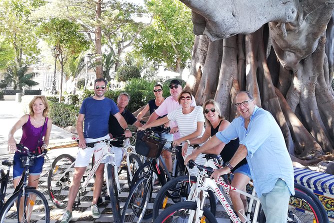 Cádiz 2:30h Bike Tour - Why a bike makes sense in Cádiz