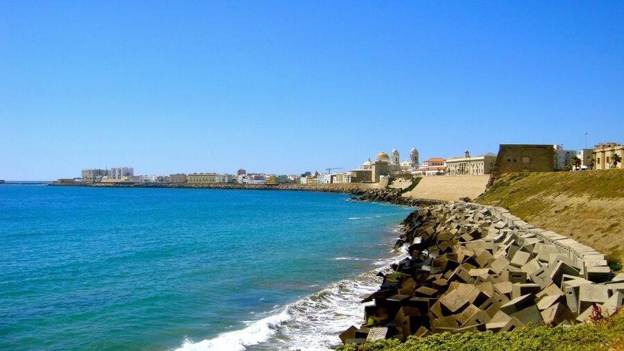 Cadiz: City Bike Tour - Medieval gates, city walls, and the ancient port