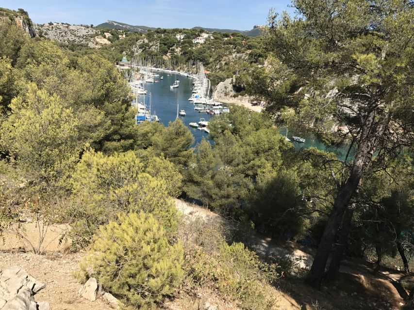 Calanques National Park: E-Mountain Bike with Virtual Guide - Starting beside the pool in Cassis