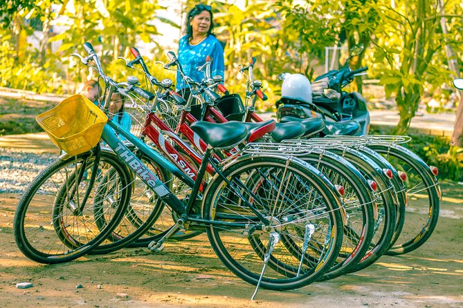 Can Tho: Cycling in Village-Fruit Garden-Experience Local Ferry - Tasting dragon fruit at Ngoc Huong My Khanh