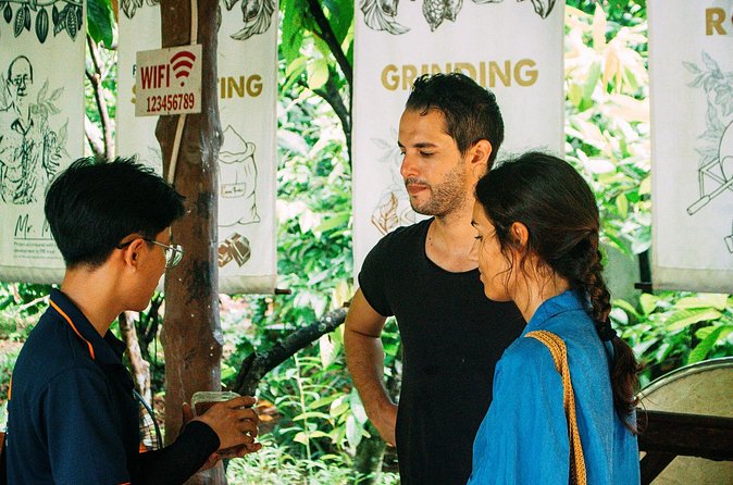 Can Tho: Cycling in Village-Fruit Garden-Experience Local Ferry - Ending at the remarkable Gian Gua Ficus Garden