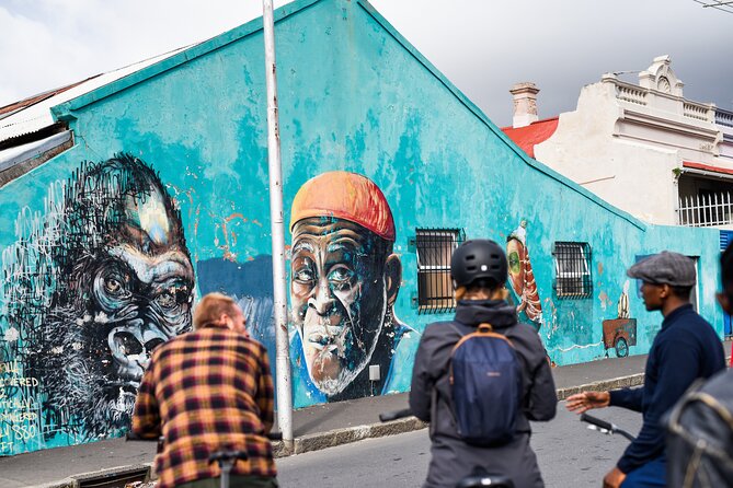 Cape Town City and Woodstock Bicycle Tour - Why a bicycle is the right way to see central Cape Town