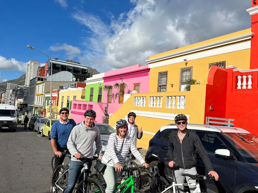 Cape Town Guided City Cycling Heritage Tour - Private Tour - Why cycling works so well in Cape Town