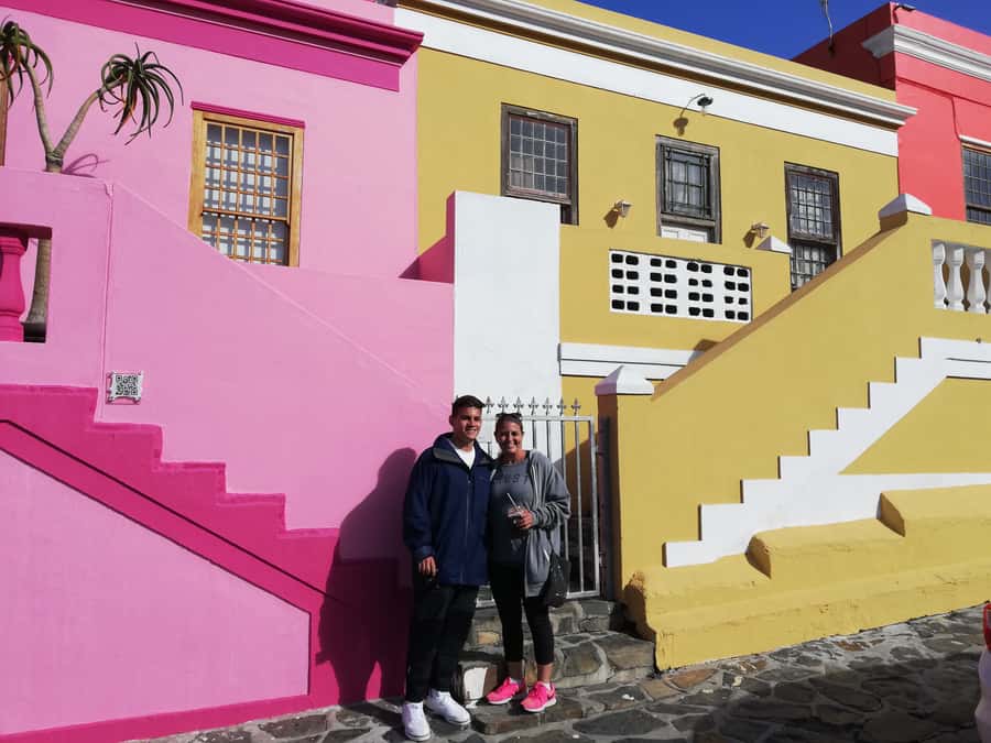 Cape Town Guided City Cycling Heritage Tour - Private Tour - Company’s Gardens, parliament, and a useful coffee break
