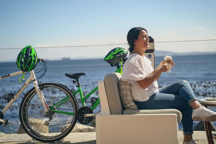 Cape Town Guided City Cycling Heritage Tour - Private Tour - Returning through the Atlantic Seaboard