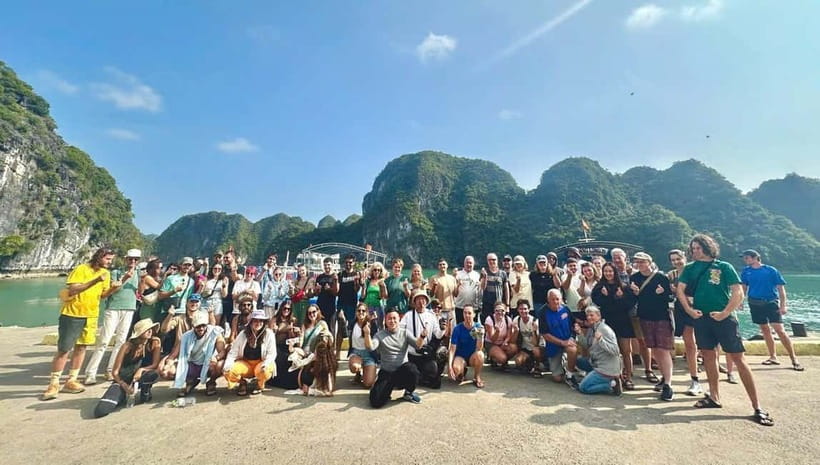 CAT BA: LAN HA & HALONG BAY – KAYAK, BIKE, LUNCH, SNORKEL - Key points at a glance