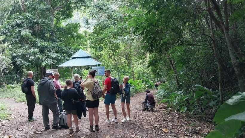 Cat Ba: National Park Day Trip with Cycling and Kayaking - Lunch and village life in Viet Hai