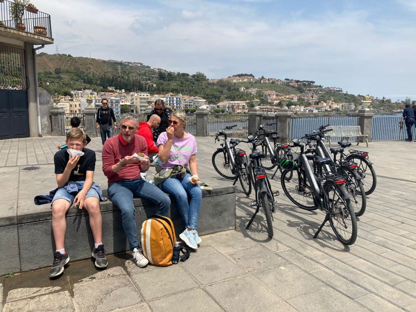 Catania: 4-Hour Guided Bike Tour - The one-hour ride back to Catania