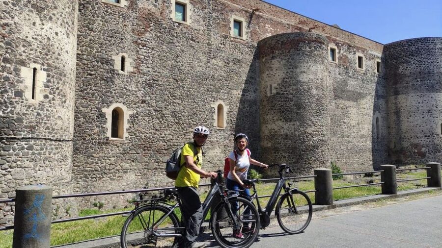 Catania: 4-Hour Guided Bike Tour - What the guides add to the ride