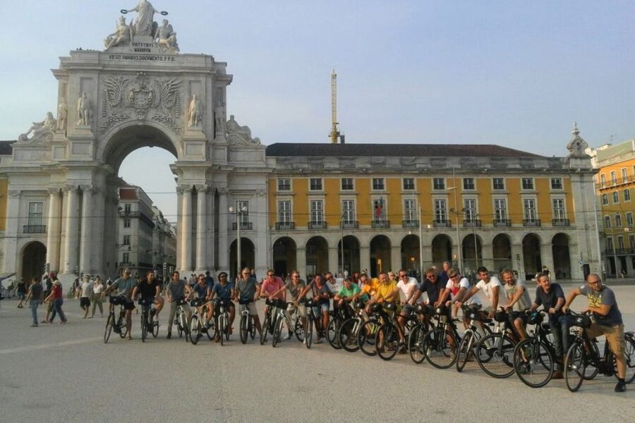 Central Lisbon 3-Hour Guided E-Bike Tour - Príncipe Real and the edge of Bairro Alto