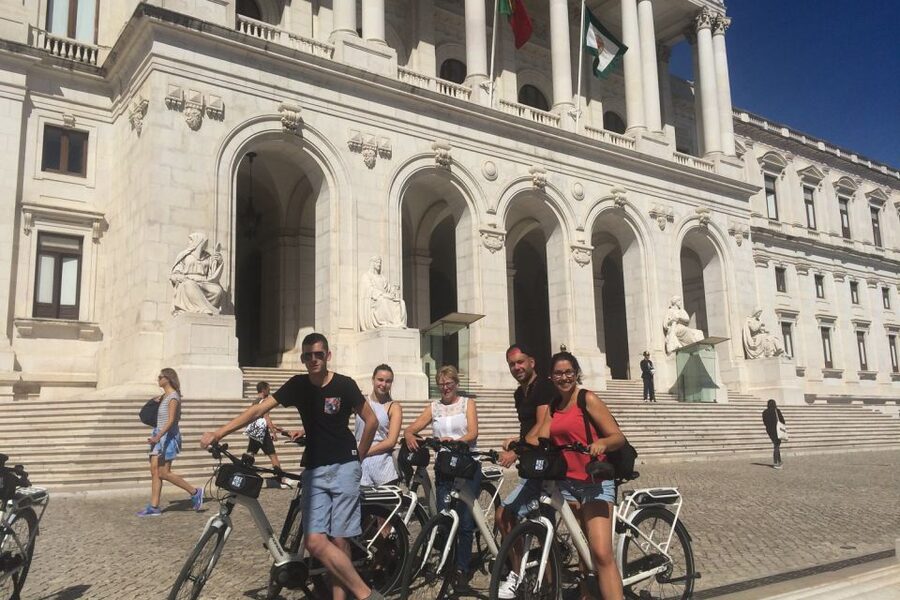 Central Lisbon 3-Hour Guided E-Bike Tour - The guides shape the experience