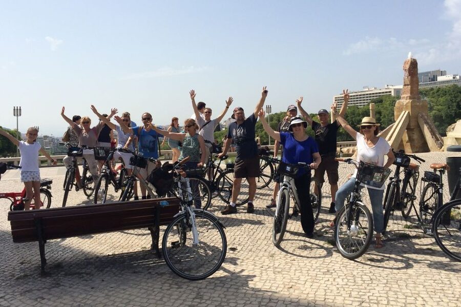 Central Lisbon 3-Hour Guided E-Bike Tour - What is included, and what you should request