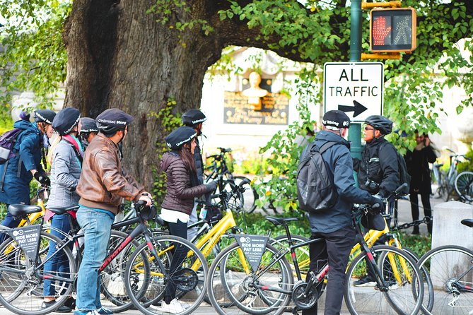 Central Park NYC Highlights Small-Group Bike Tour - Guide quality matters here