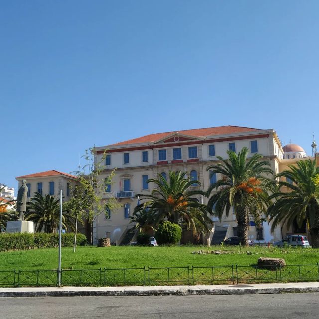 Chania Alternative Sunset Bike Tour - Halepa, Agia Magdaleni, and the Venizelos connection