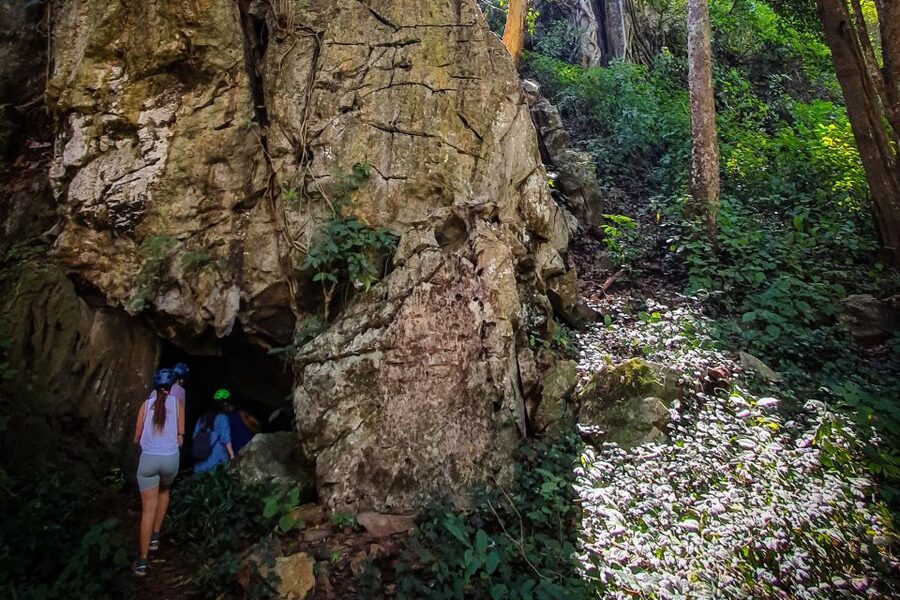 Chiang Mai: Boat Ride and Cycling Tour to Sticky Waterfall - A 45-minute start outside Chiang Mai
