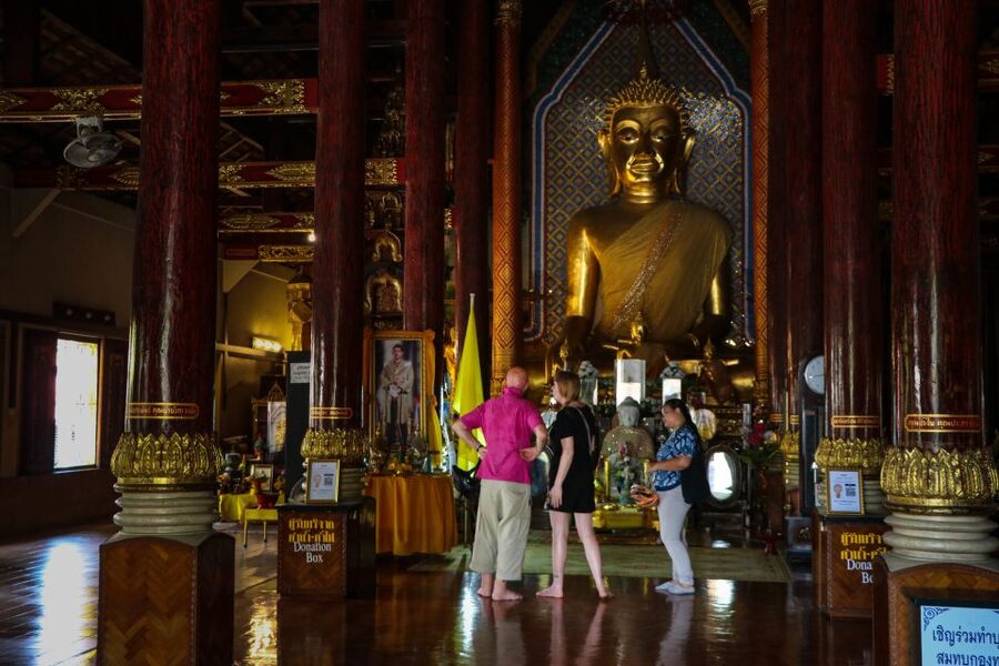 Chiang Mai: Half-Day Old Town Cycling Tour - Morning or afternoon: which departure works best?
