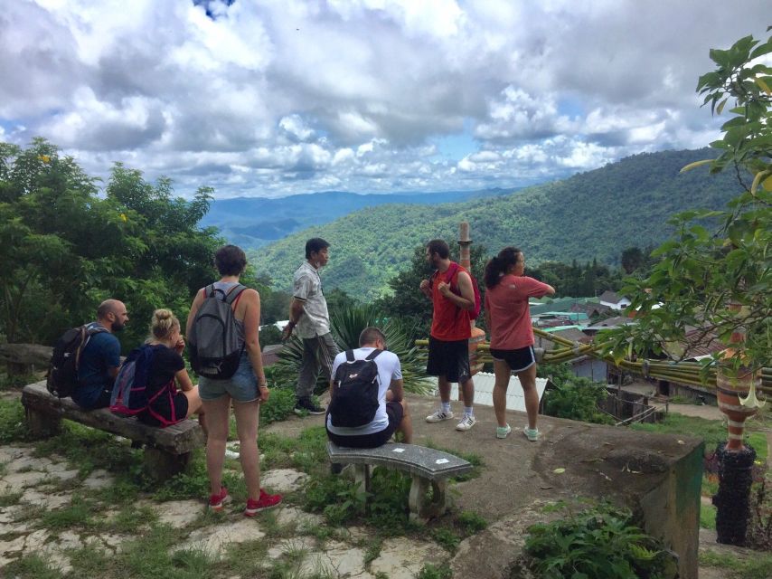 Chiang Mai: Suthep National Park Hiking & DH Mountain Biking - Huay Tung Tao Lake and the finish