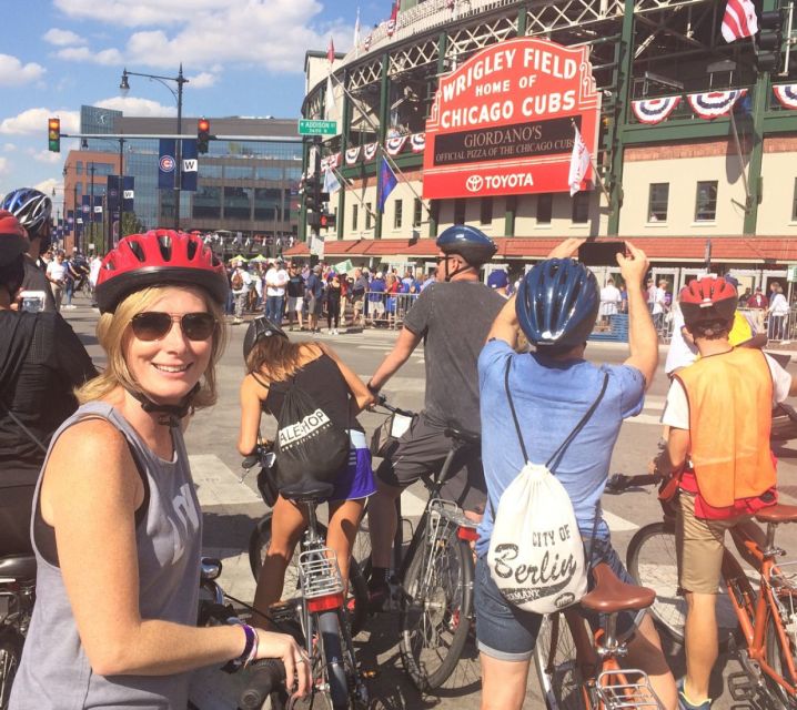 Chicago: Bikes, Bites, and Views Biking Tour - Adults - The guide can make or break the day