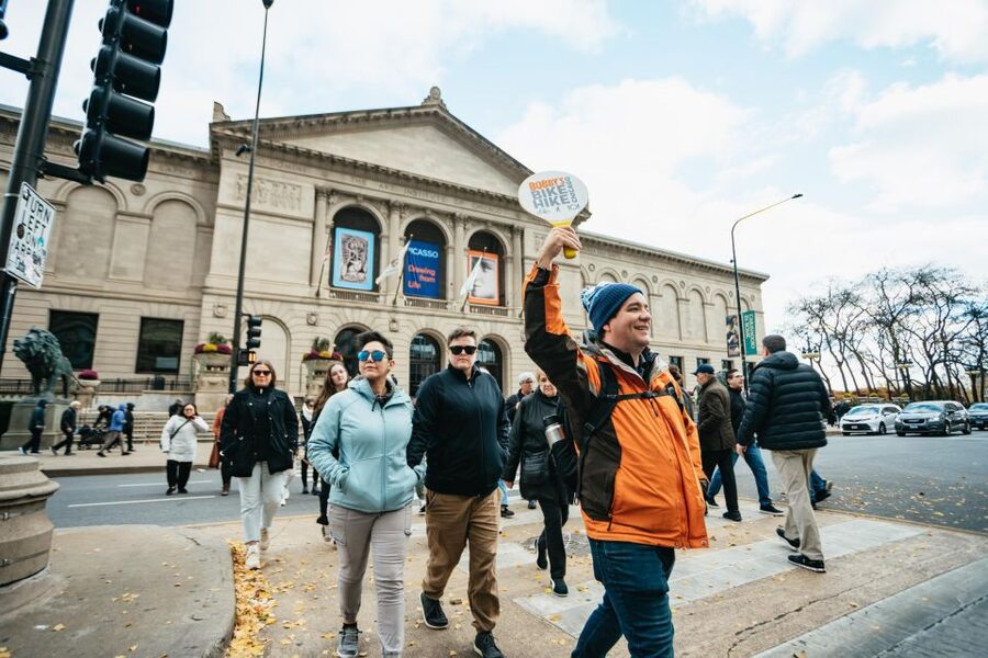Chicago: Classic Food & Walking Tour with Free Bike or Kayak - Why this tour works for a first Chicago day