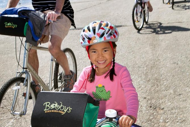 Chicago Full Day Bike Rental - Picking up your bike at 540 N Lake Shore Drive