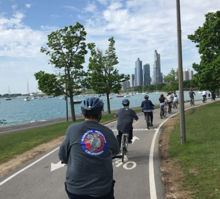 Chicago: Ultimate City Attractions Bike Tour - Museum Campus And Burnham Harbor