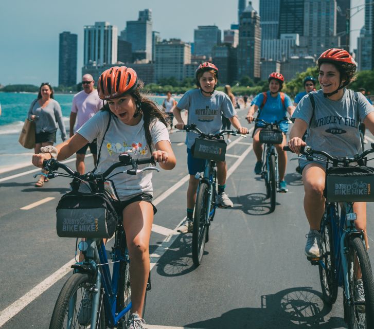 Chicago: Ultimate City Attractions Bike Tour - A Quieter Turn Through Northerly Island